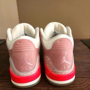 PINK WOMENS Nike Air Jordans